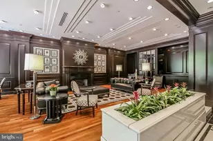 219 S 18th St, Philadelphia, PA 19103 - Photo 5