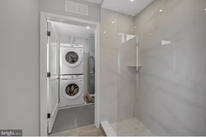 2445 Innovator Way #3C, Philadelphia, PA 19146 - Photo 11