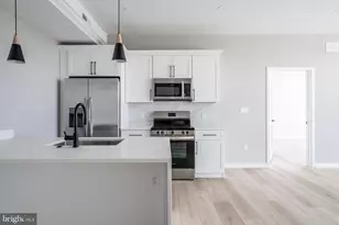 2401 Washington Ave, Philadelphia, PA 19146 - Photo 15