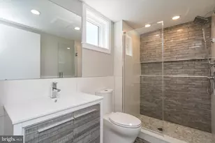 1701 Bainbridge St, Philadelphia, PA 19146 - Photo 13