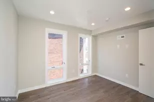 1701 Bainbridge St, Philadelphia, PA 19146 - Photo 9