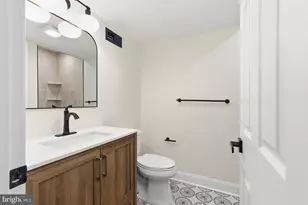 1723 Master St, Philadelphia, PA 19121 - Photo 7