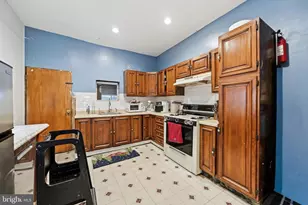 807 Cameron St, Philadelphia, PA 19130 - Photo 5