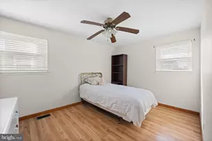 1966 King Arthur Rd, Philadelphia, PA 19116 - Photo 19