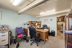 1966 King Arthur Rd, Philadelphia, PA 19116 - Photo 29