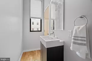 1720 Folsom St, Philadelphia, PA 19130 - Photo 11