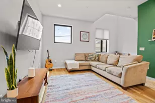 1720 Folsom St, Philadelphia, PA 19130 - Photo 15