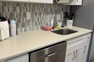 315 New St, Philadelphia, PA 19106 - Photo 7