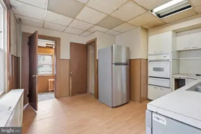 537 Robbins Street, Philadelphia, PA 19111 - Photo 13