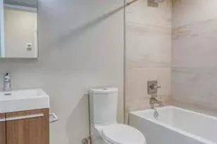 1747 Tilghman St, Philadelphia, PA 19122 - Photo 11