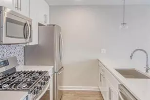 1747 Tilghman St, Philadelphia, PA 19122 - Photo 21