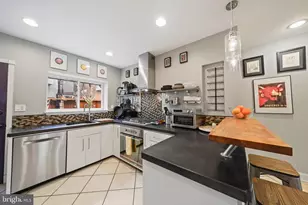 1318 S Alder St, Philadelphia, PA 19147 - Photo 17