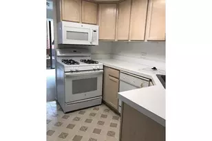 1326 Spruce St, Philadelphia, PA 19107 - Photo 3