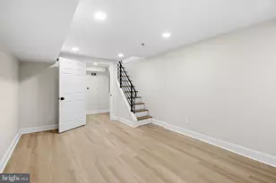 1542 S Bambrey St, Philadelphia, PA 19146 - Photo 11