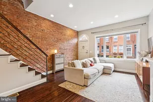 858 E Thompson St, Philadelphia, PA 19125 - Photo 9