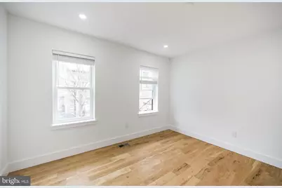 2009 E Cumberland Street, Philadelphia, PA 19125 - Photo 11