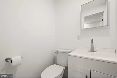 2103 S Daggett Street, Philadelphia, PA 19142 - Photo 11