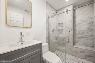 2103 S Daggett St, Philadelphia, PA 19142 - Photo 3