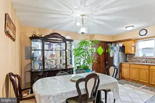 1043 Foster St, Philadelphia, PA 19116 - Photo 7