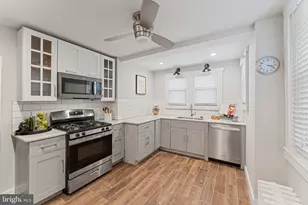 471 E Pleasant St, Philadelphia, PA 19119 - Photo 9