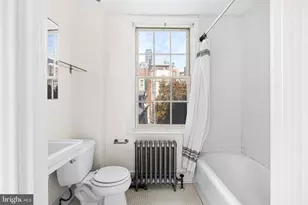 1923 Waverly St, Philadelphia, PA 19146 - Photo 23