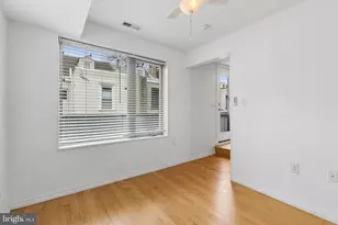 936 N Leithgow St, Philadelphia, PA 19123 - Photo 15