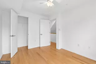 936 N Leithgow St, Philadelphia, PA 19123 - Photo 13