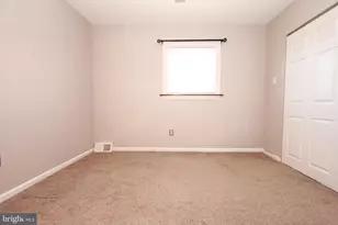 2738 Axe Factory Rd, Philadelphia, PA 19152 - Photo 27