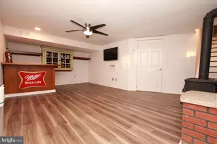 2738 Axe Factory Rd, Philadelphia, PA 19152 - Photo 35