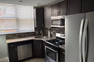 2439 S Clarion St, Philadelphia, PA 19148 - Photo 3