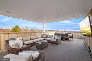 330 Wright St, Philadelphia, PA 19128 - Photo 43