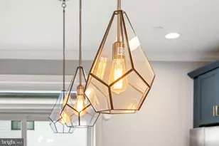 330 Wright St, Philadelphia, PA 19128 - Photo 9