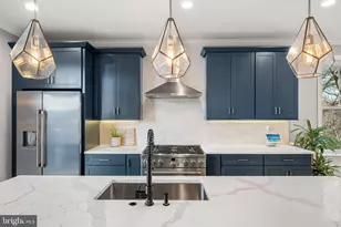 330 Wright St, Philadelphia, PA 19128 - Photo 7