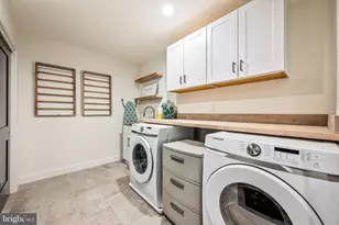 330 Wright St, Philadelphia, PA 19128 - Photo 25