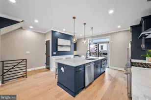 330 Wright St, Philadelphia, PA 19128 - Photo 5