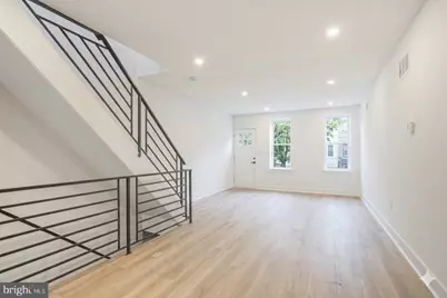 817 Pierce Street, Philadelphia, PA 19148 - Photo 3