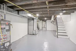 817 Pierce St, Philadelphia, PA 19148 - Photo 19