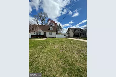 2007 Sanford Street, Philadelphia, PA 19116 - Photo 3