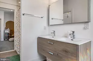 6707 Cinnaminson Ct, Philadelphia, PA 19128 - Photo 41