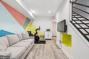 1029 Earl St, Philadelphia, PA 19125 - Photo 23