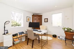 8862 Norwood Ave, Philadelphia, PA 19118 - Photo 17