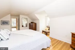 8862 Norwood Ave, Philadelphia, PA 19118 - Photo 21