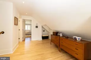 8862 Norwood Ave, Philadelphia, PA 19118 - Photo 23
