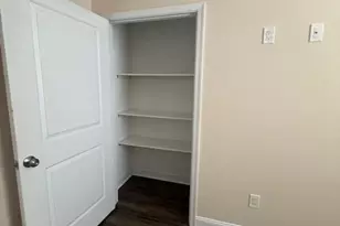 3000 S 15th St, Philadelphia, PA 19145 - Photo 11