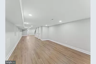 138 W Sharpnack Street, Philadelphia, PA 19119 - Photo 41