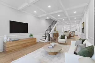 138 W Sharpnack St, Philadelphia, PA 19119 - Photo 7