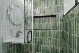 138 W Sharpnack St, Philadelphia, PA 19119 - Photo 25