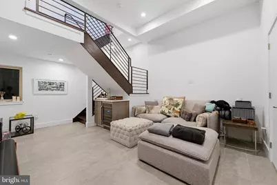 1341 S Garnet Street, Philadelphia, PA 19146 - Photo 31