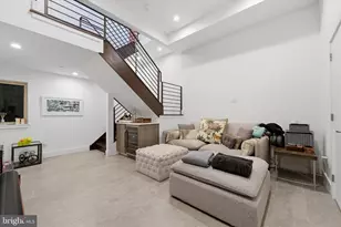 1341 S Garnet St, Philadelphia, PA 19146 - Photo 31