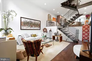 1341 S Garnet St, Philadelphia, PA 19146 - Photo 3